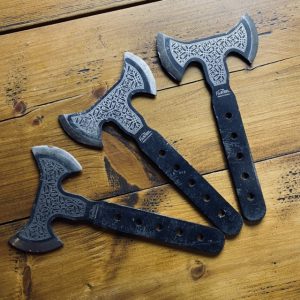 Lot de 3 haches FlySteel Flat Thrower Double I en version chinoise